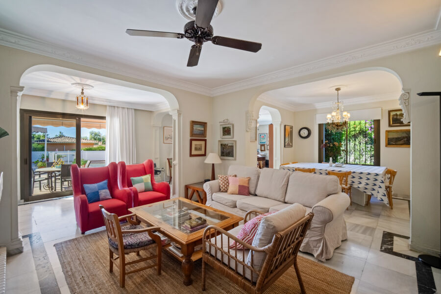 La Merced 16 - Encantadora vivienda de estilo andaluz ubicada en Marbella Centro.