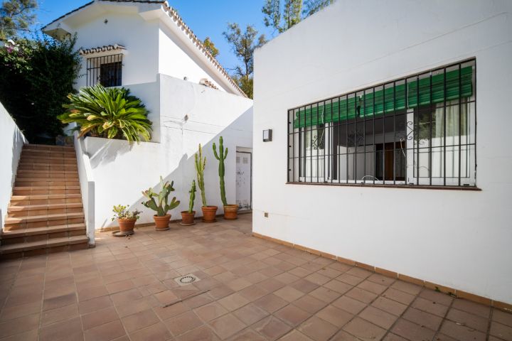 La Merced 16 - Charmante maison de style andalou située à Marbella Center