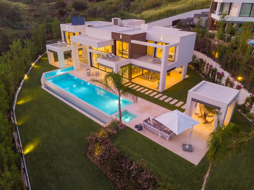 Villa avec 6 chambres et 6 salles de bain - Villa offrant une vue sur le golf à La Cerquilla