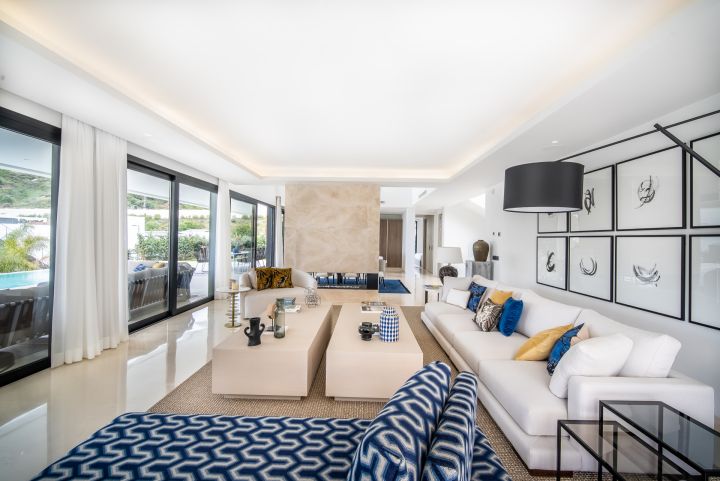 Los Olivos 13 - Exclusive Property with Andalusian Charm