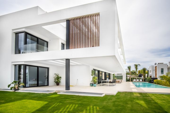 Los Olivos 13 - Exclusive Property with Andalusian Charm
