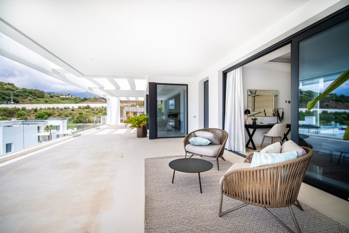 Los Olivos 13 - Exclusive Property with Andalusian Charm