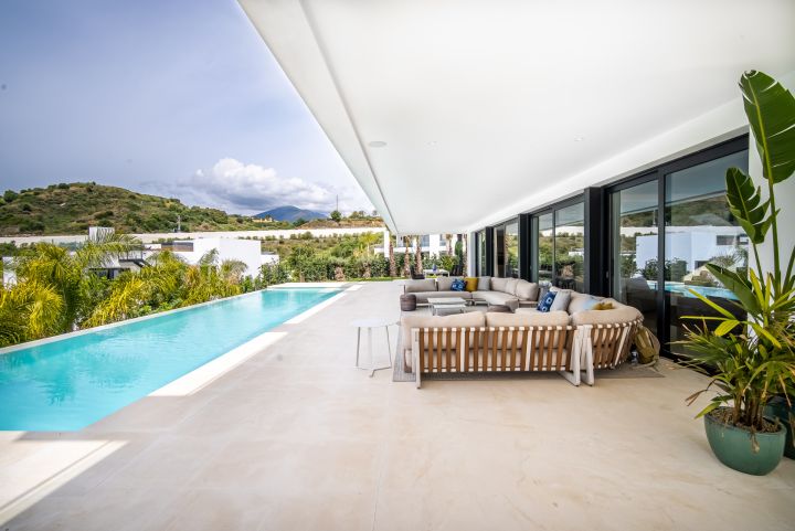 Los Olivos 13 - Exclusive Property with Andalusian Charm