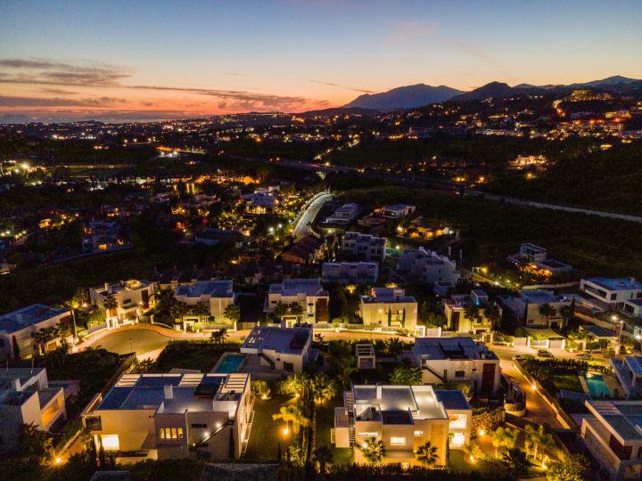 Los Olivos 14 - Casa de lujo en una urbanización privada en Nueva Andalucía