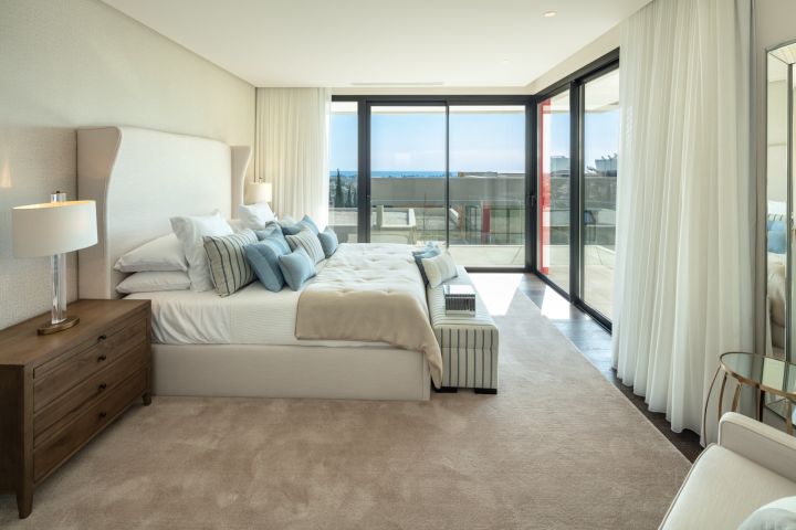 Villa avec 5 chambres et 5 salles de bain - Maison exclusive offrant une vue sur le golf