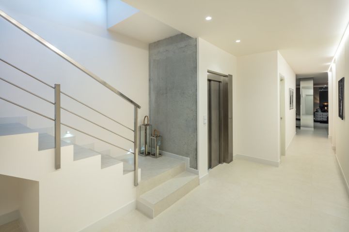 Villa avec 5 chambres et 5 salles de bain - Maison exclusive offrant une vue sur le golf