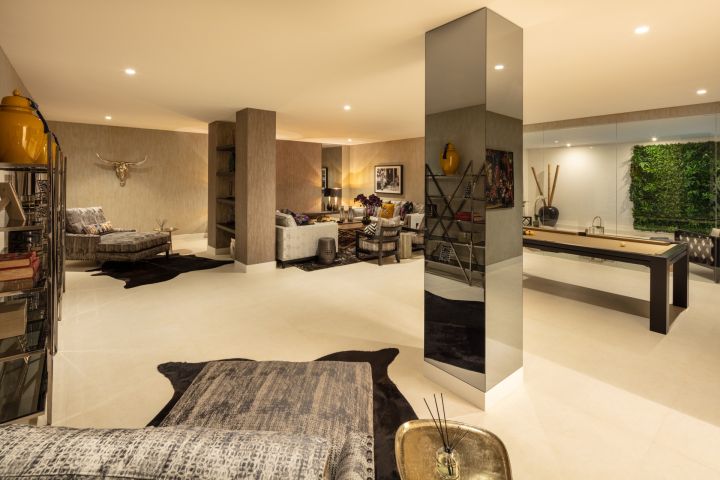 Villa avec 5 chambres et 5 salles de bain - Maison exclusive offrant une vue sur le golf