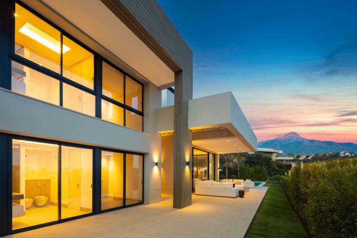 Villa avec 5 chambres et 5 salles de bain - Maison exclusive offrant une vue sur le golf