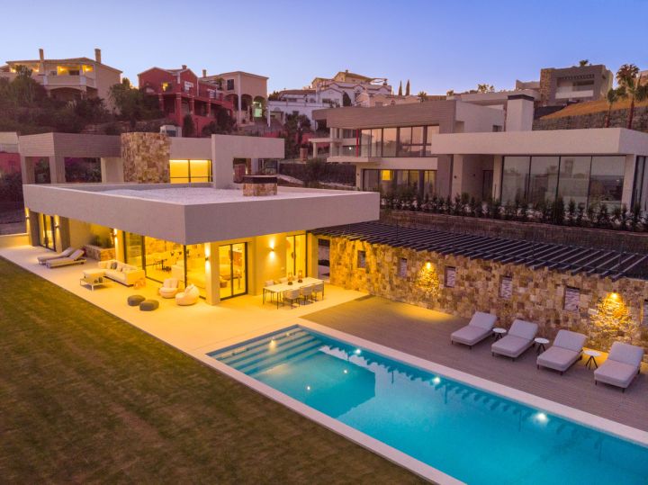 Anamaya 5 - Contemporary Home with Incredible Sea Views