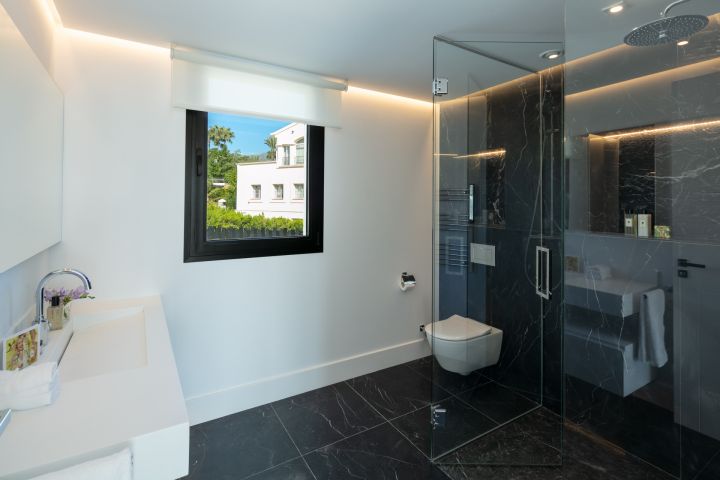 Villa Begoña - Stylish Home with Panoramic Views