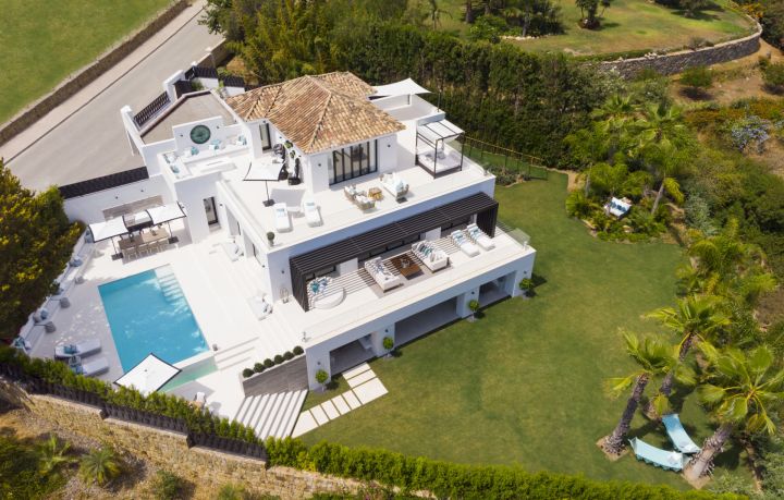Casa Mimosa - Spectacular Villa with Impressive Architecture