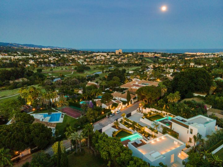Villa Cassia - Exclusiva villa en primera línea de golf en Nueva Andalucoa