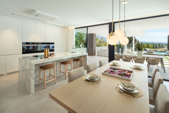 Villa Camellia - Casa contemporánea con vistas al campo de golf en Nueva Andalucía