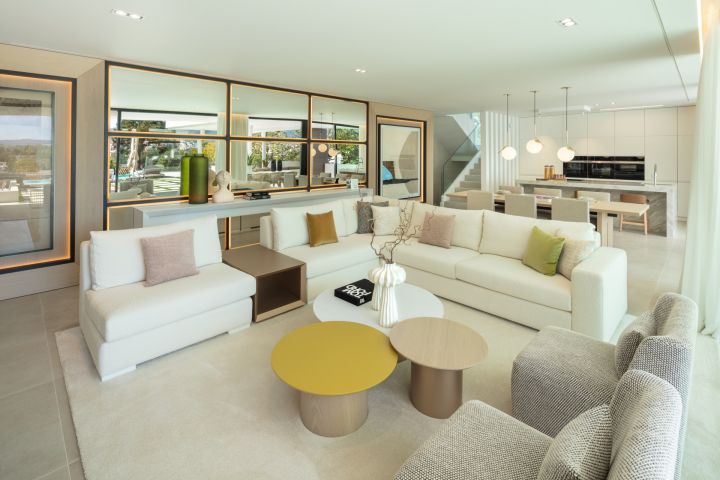 Villa Camellia - Casa contemporánea con vistas al campo de golf en Nueva Andalucía