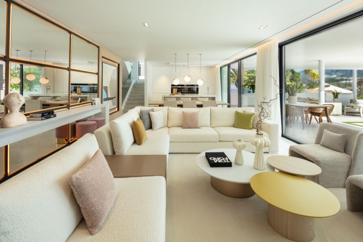 Villa Camellia - Casa contemporánea con vistas al campo de golf en Nueva Andalucía
