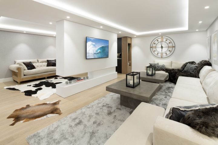 Villa avec 5 chambres et 4 salles de bain - Charmante propriété de luxe avec vue panoramique