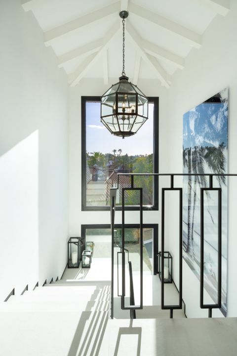 Villa avec 5 chambres et 4 salles de bain - Charmante propriété de luxe avec vue panoramique