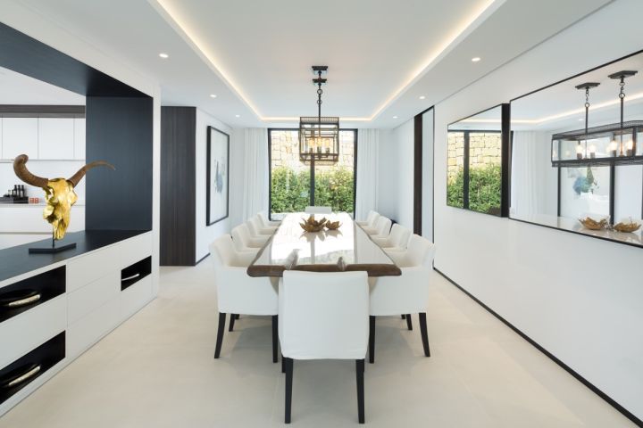 Villa avec 5 chambres et 4 salles de bain - Charmante propriété de luxe avec vue panoramique