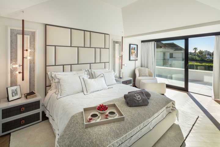 Villa Bodega - Impressive Property with Top-Tier Finishes in Nueva Andalucia