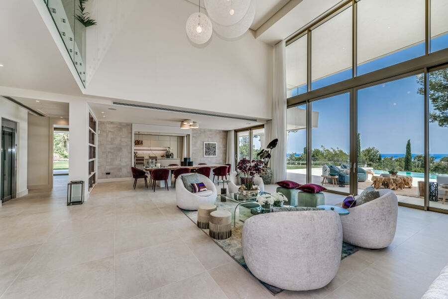 Villa Los Angeles - Charming Home within the Exclusive Community of Sierra Blanca