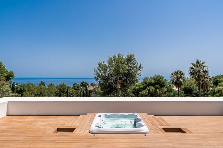 Villa con 6 dormitorios y 7 baños - Encantadora casa dentro de la exclusiva comunidad de Sierra Blanca