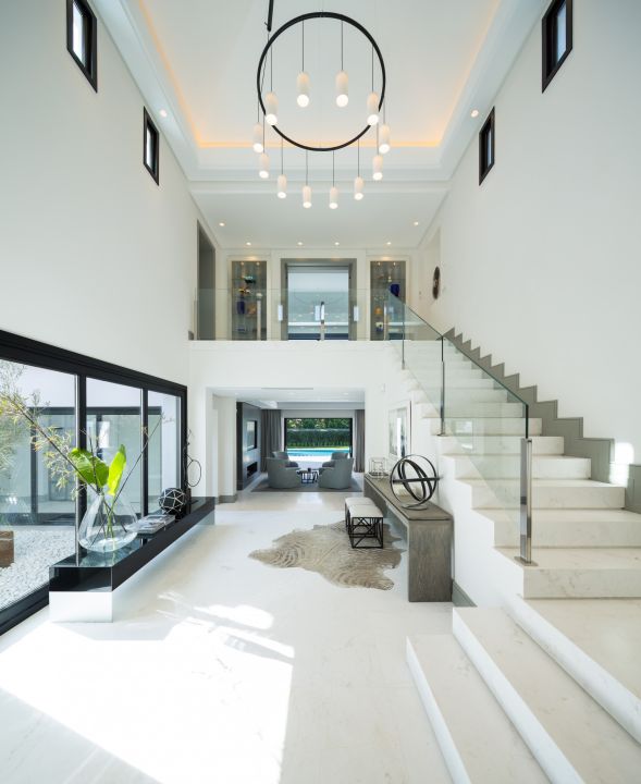Villa avec 7 chambres et 8 salles de bain - Propriété sur mesure avec vue imprenable sur la mer à Sierra Blanca