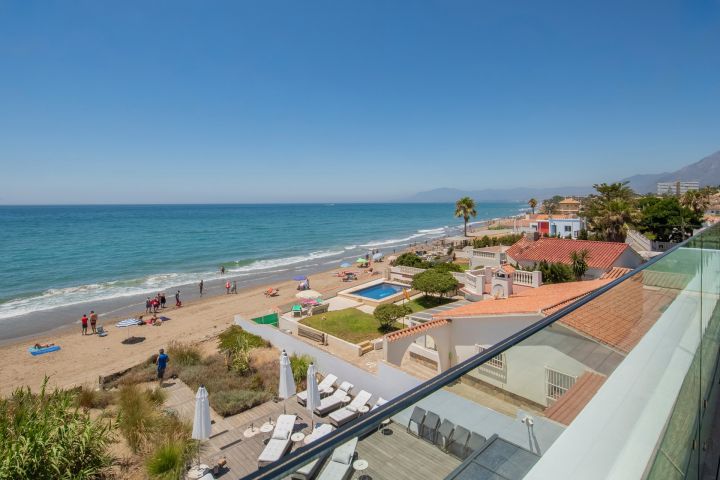 Villa Costabella - Maison en première ligne de plage à Marbella