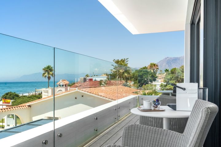 Villa Costabella - Maison en première ligne de plage à Marbella