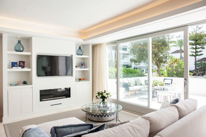 Ground Floor Apartment avec 3 chambres et 3 salles de bain - Maison contemporaine au design moderne à Alhambra del Mar