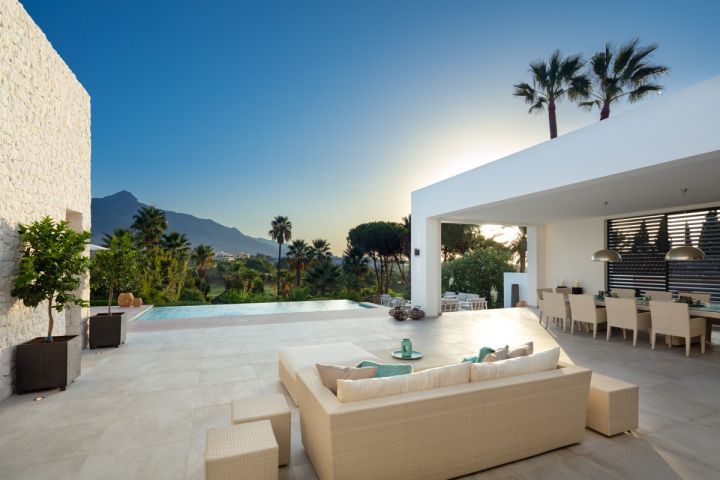 Brisas 24 - Propiedad contemporánea moderna en una urbanización privada