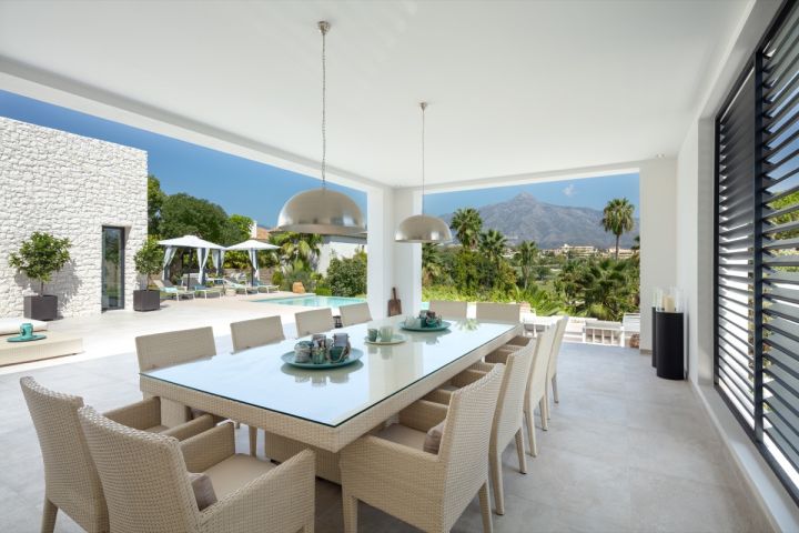 Brisas 24 - Propiedad contemporánea moderna en una urbanización privada