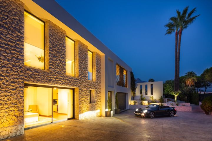 Brisas 24 - Propiedad contemporánea moderna en una urbanización privada