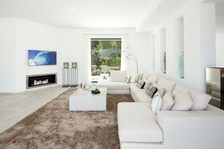Brisas 24 - Propiedad contemporánea moderna en una urbanización privada