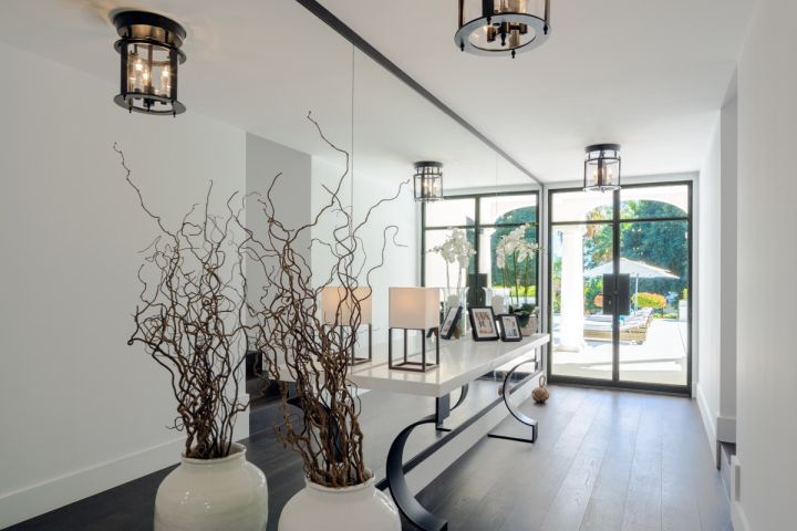 Villa con 6 dormitorios y 6 baños - Impresionante propiedad con vistas panorámicas en Las Brisas