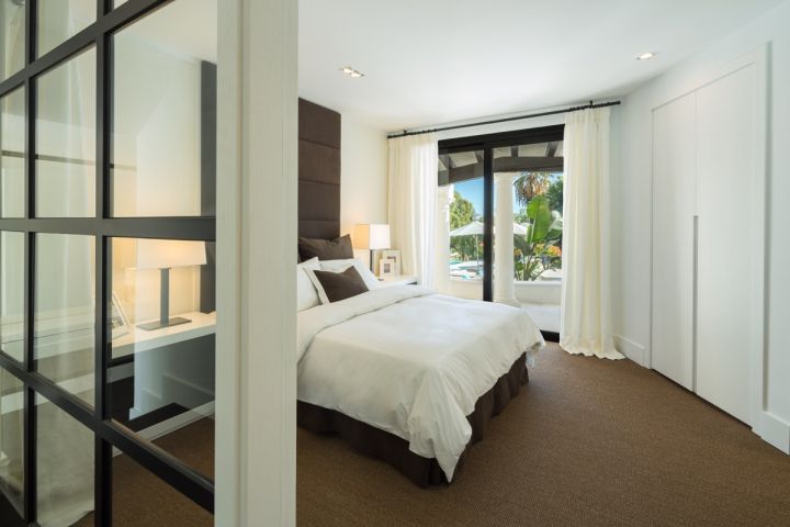 Villa con 6 dormitorios y 6 baños - Impresionante propiedad con vistas panorámicas en Las Brisas