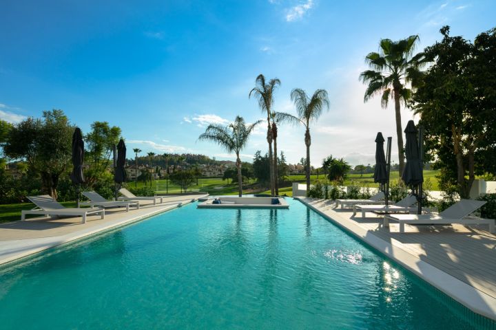 Villa Daniela - Contemporary Villa with Top-Tier Finishes in La Cerquilla