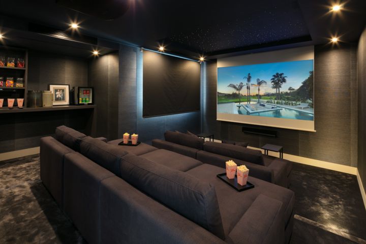 Villa Daniela - Contemporary Villa with Top-Tier Finishes in La Cerquilla