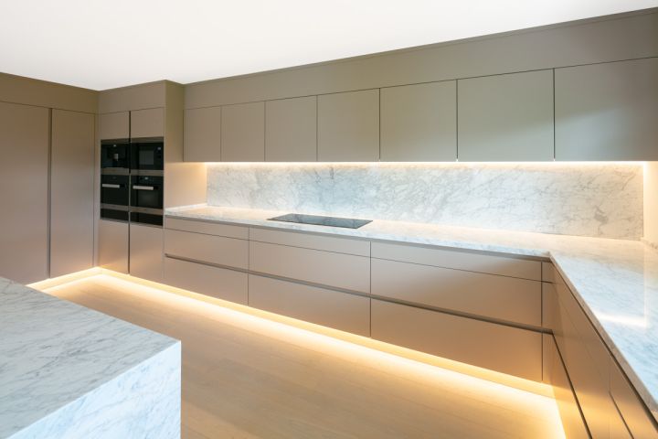 Villa Daniela - Contemporary Villa with Top-Tier Finishes in La Cerquilla