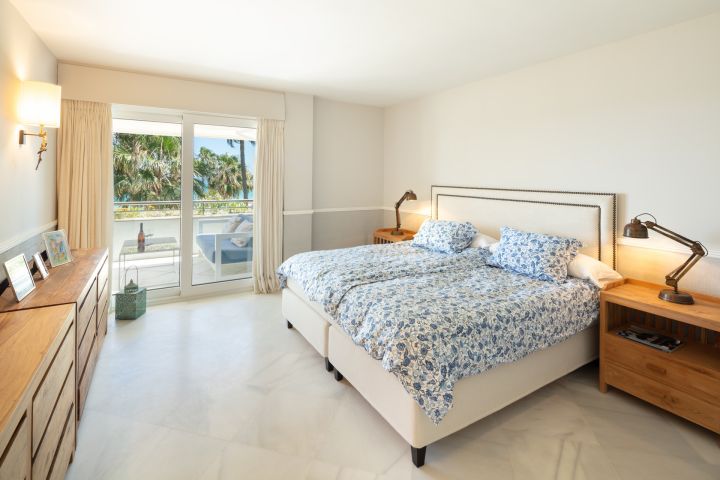 Los Granados 2 - Duplex Penthouse with Prime Location in Los Granados