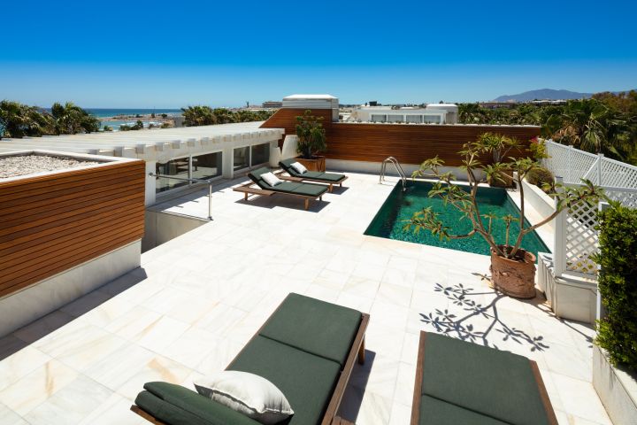 Los Granados 2 - Duplex Penthouse with Prime Location in Los Granados