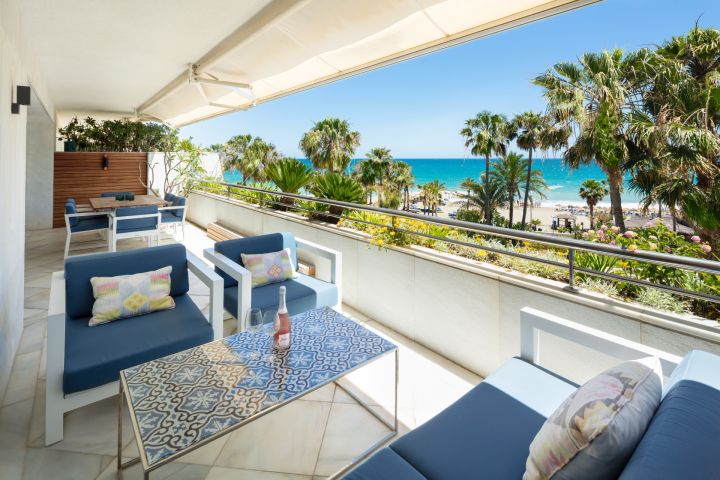 Los Granados 2 - Duplex Penthouse with Prime Location in Los Granados