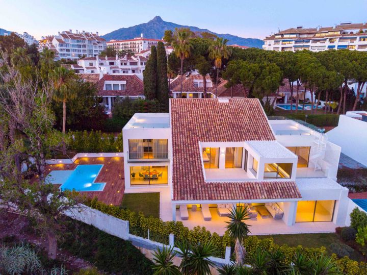 Villa Marina 8 - Charming Frontline Golf Villa