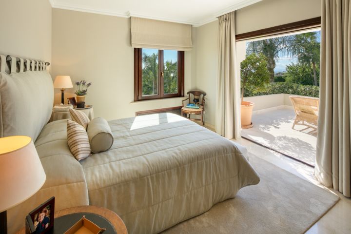 Villa avec 5 chambres et 5 salles de bain - Maison moderne exclusive avec vue panoramique