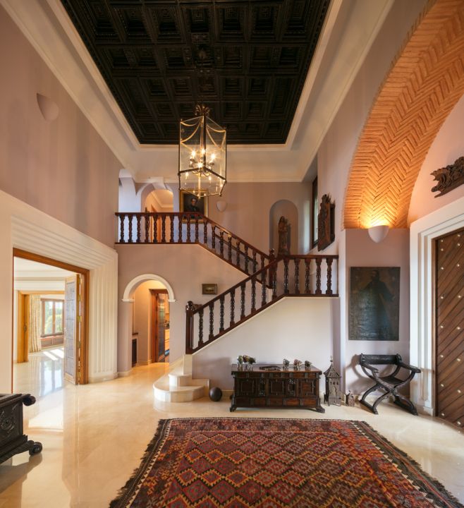 Villa avec 5 chambres et 5 salles de bain - Maison moderne exclusive avec vue panoramique