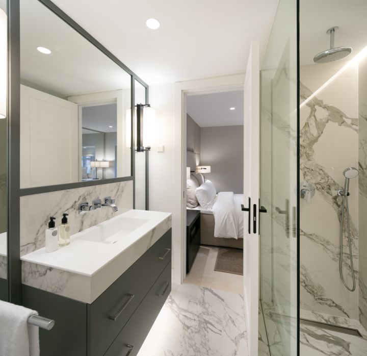Ground Floor Apartment avec 3 chambres et 3 salles de bain - Maison de luxe à Marina Puente Romano