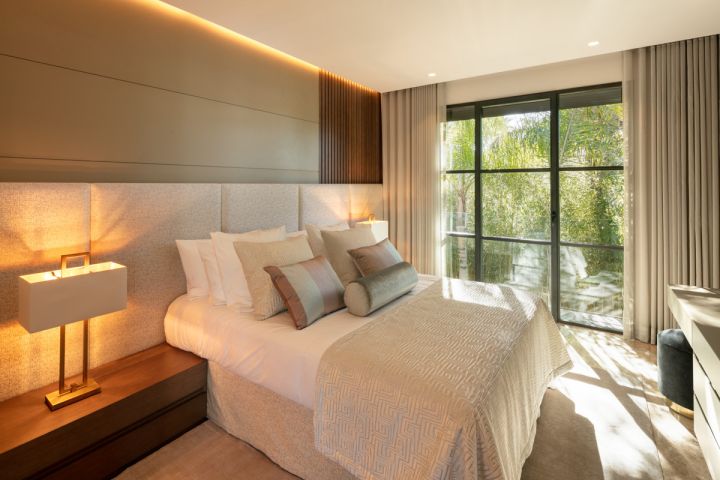Brisas - Impressive Luxury Home in a Gated Community