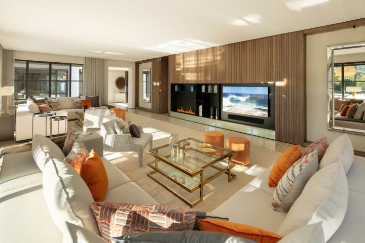 Brisas - Impressive Luxury Home in a Gated Community