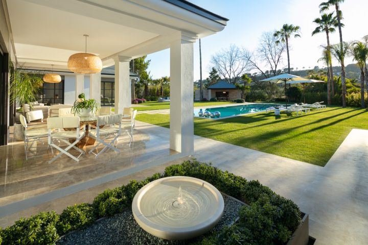 Brisas - Impressive Luxury Home in a Gated Community