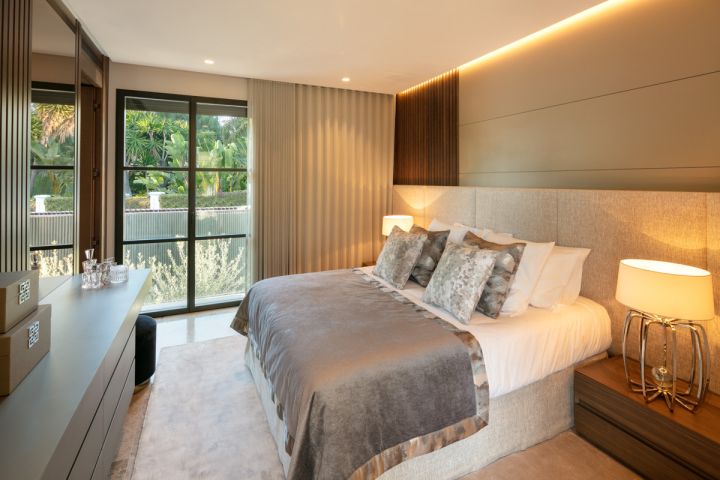 Brisas - Impressive Luxury Home in a Gated Community