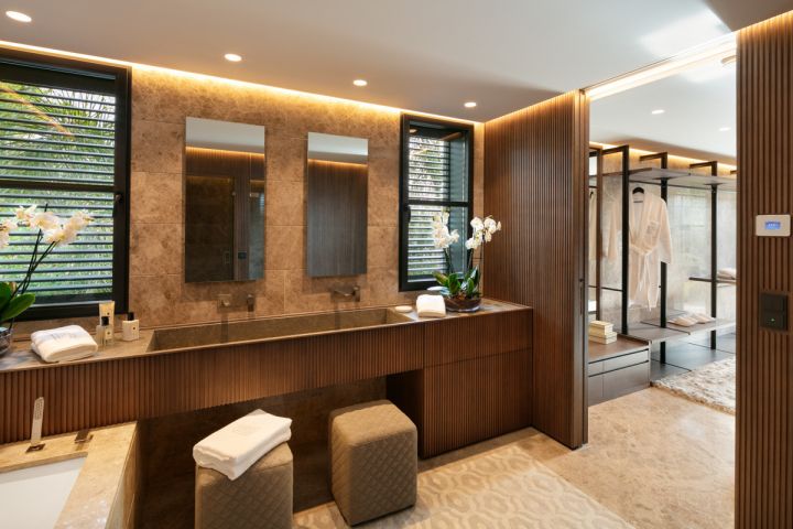 Brisas - Impressive Luxury Home in a Gated Community